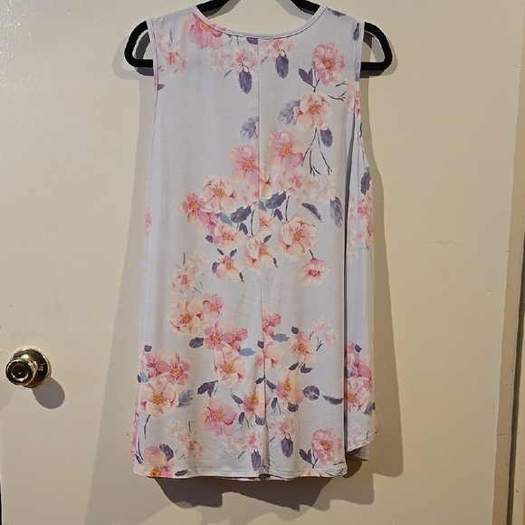 Purple Relaxed Tank Top - Picture 3 of 3